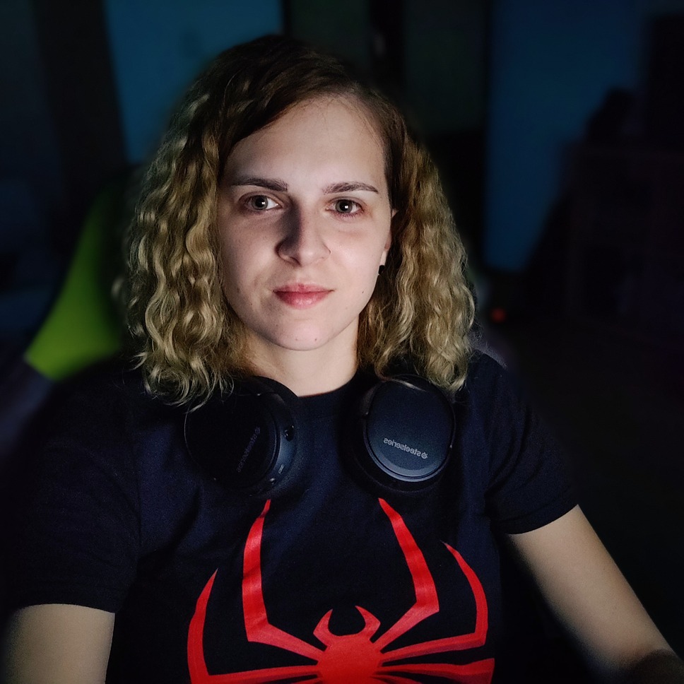 Portrait of Karla Lenard
